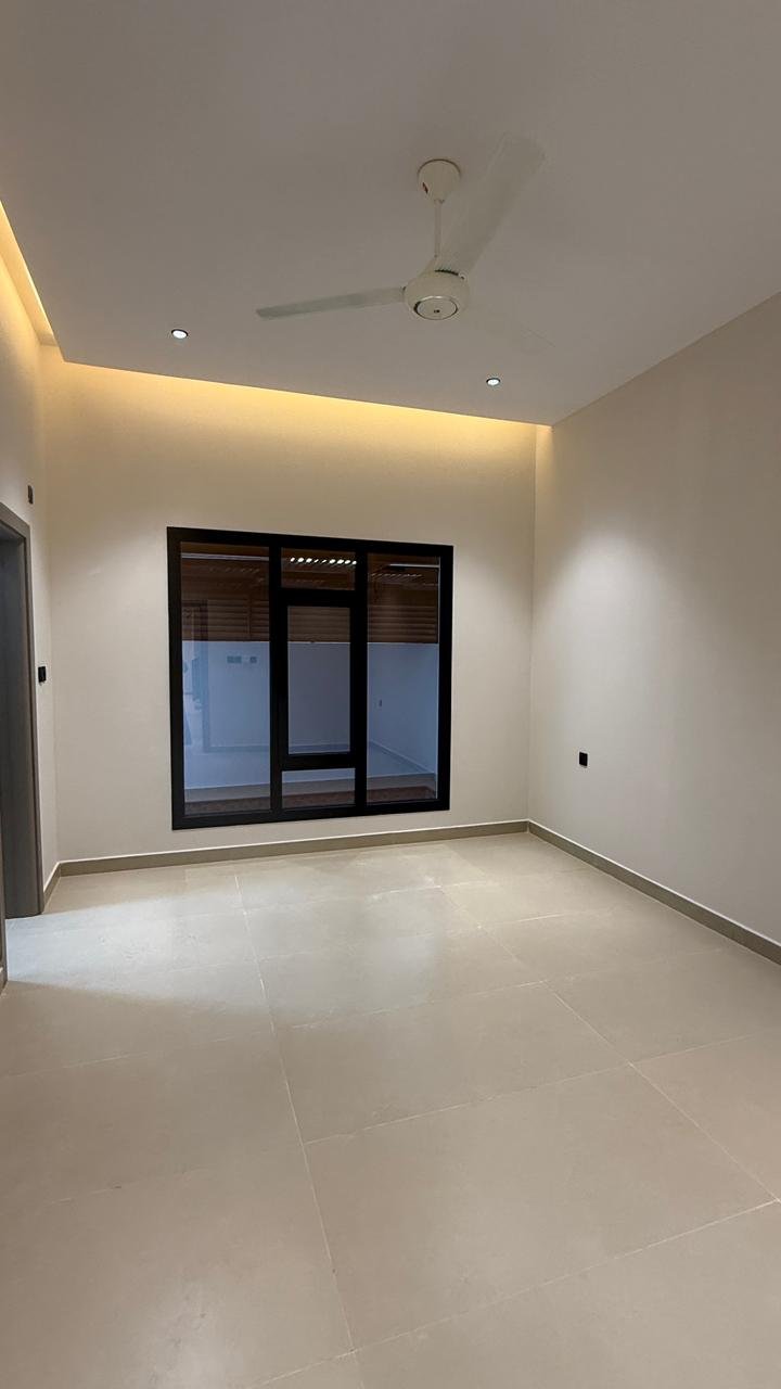 WhatsApp Image 2025-12-10 at 7.37.21 PM (1)