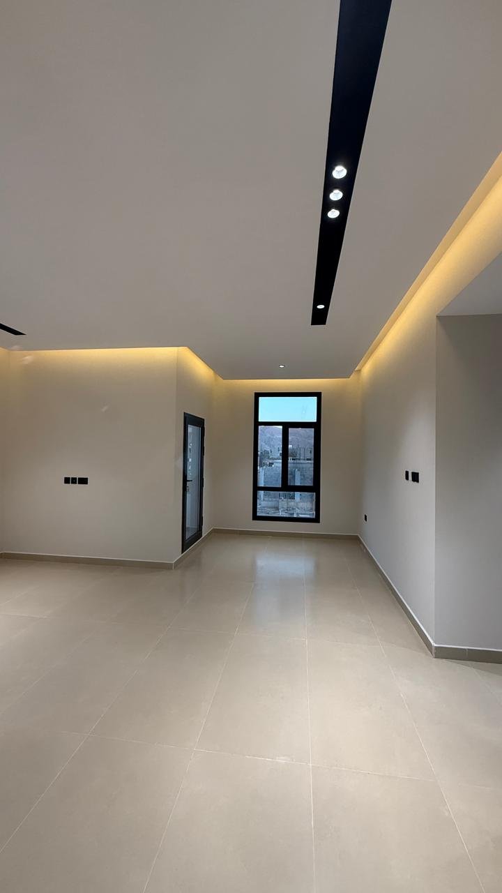 WhatsApp Image 2025-12-10 at 7.37.24 PM (1)