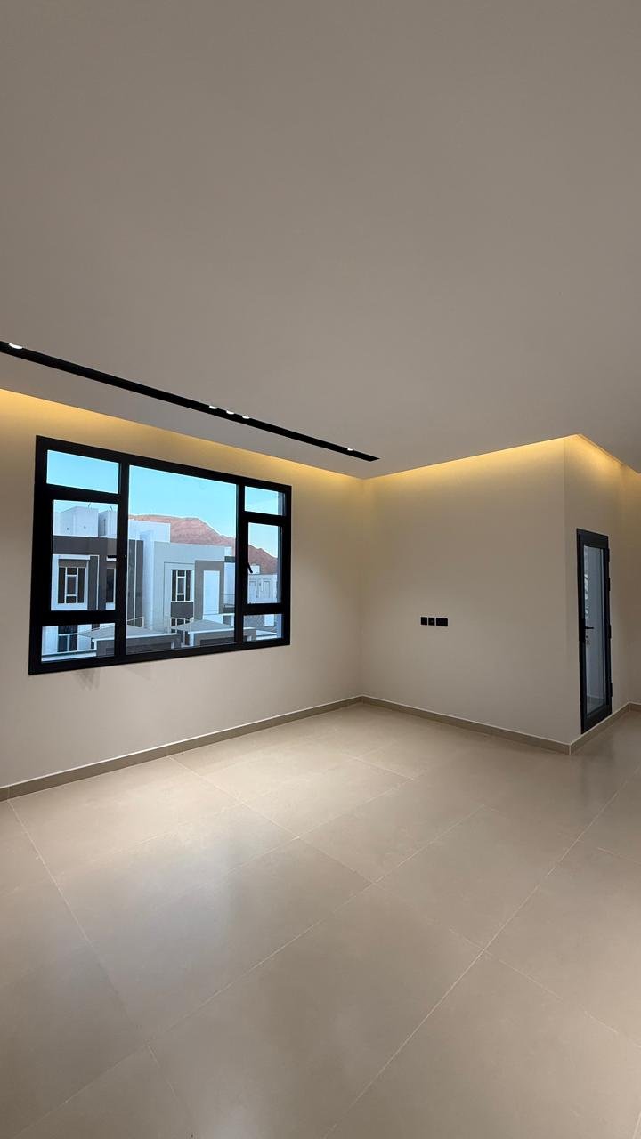 WhatsApp Image 2025-12-10 at 7.37.24 PM