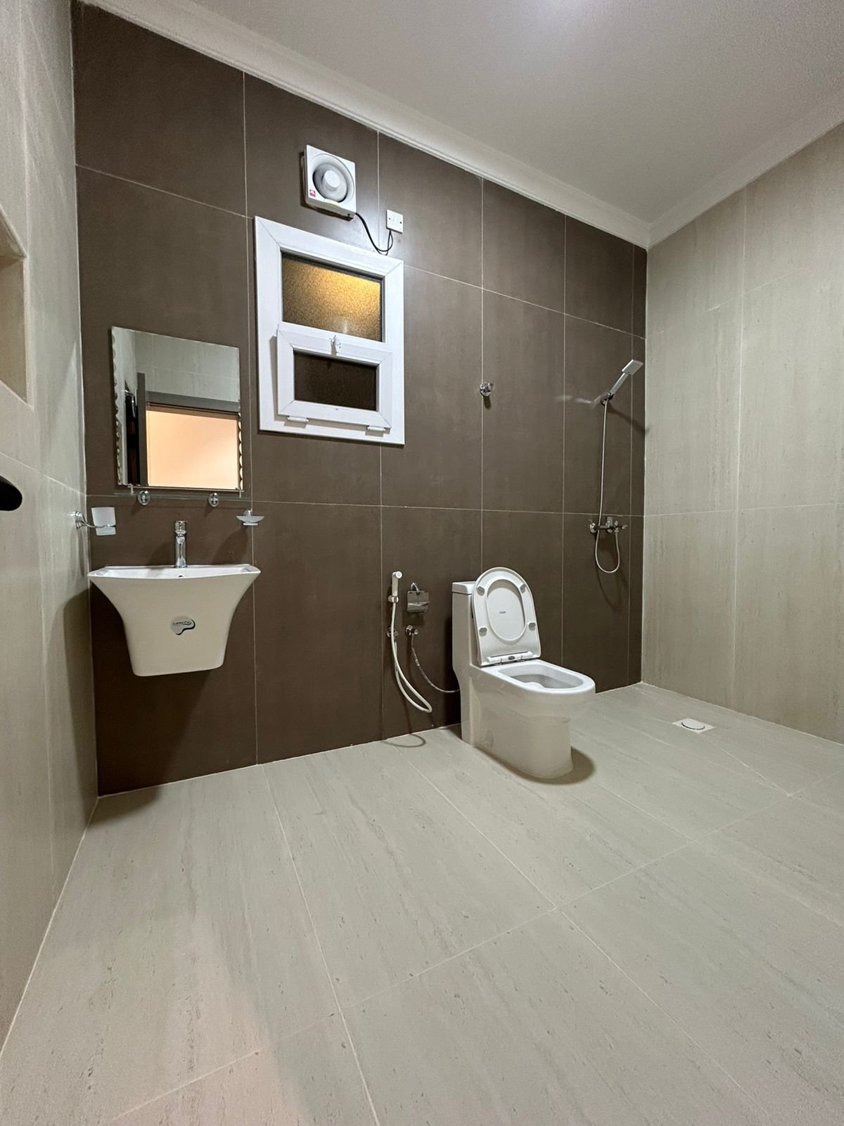 WhatsApp Image 2025-12-11 at 1.25.24 PM