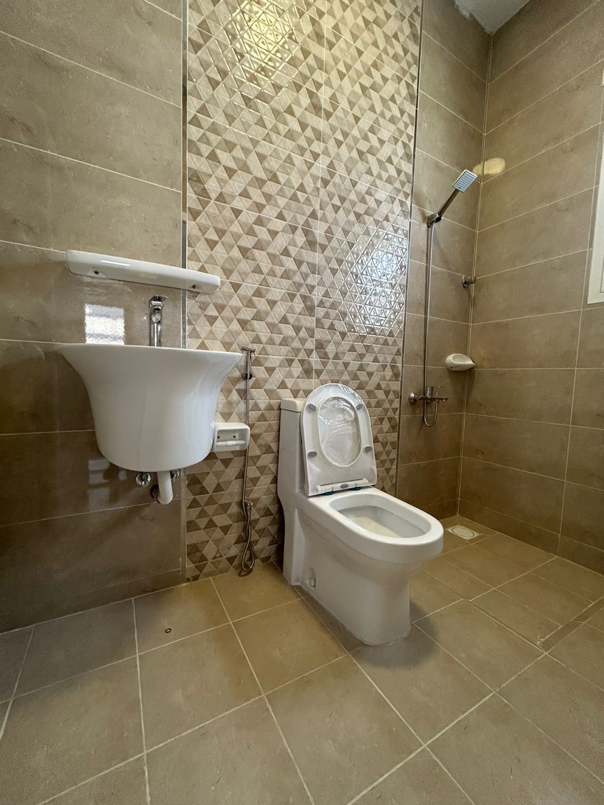 WhatsApp Image 2025-12-11 at 12.09.30 PM (1)