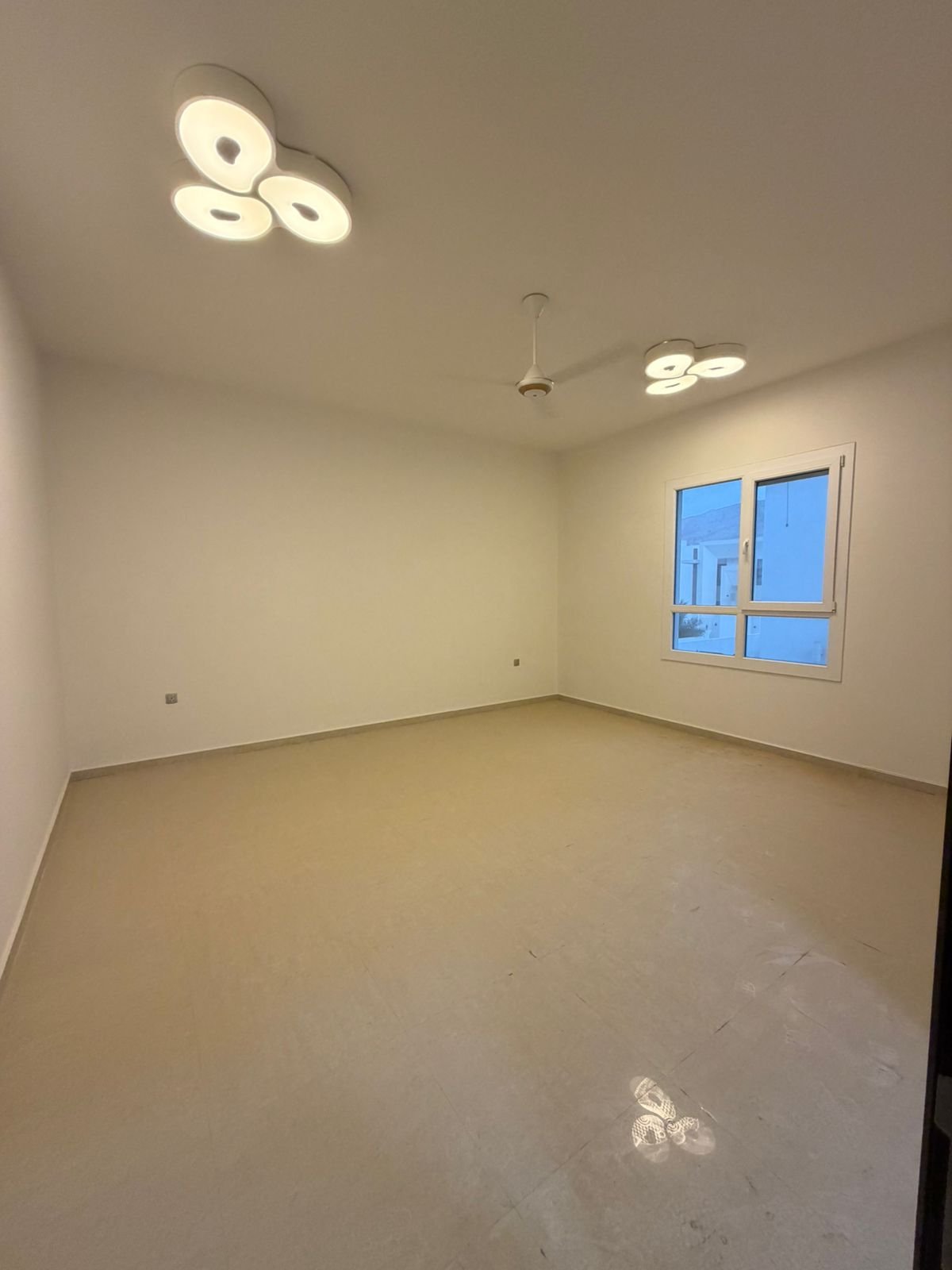 WhatsApp Image 2025-12-22 at 10.45.00 AM (2)